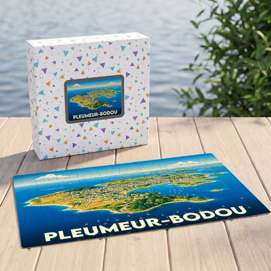 Puzzle souvenir de la ville de Pleumeur-Bodou illustrant une vue aérienne stylisée de la côte.