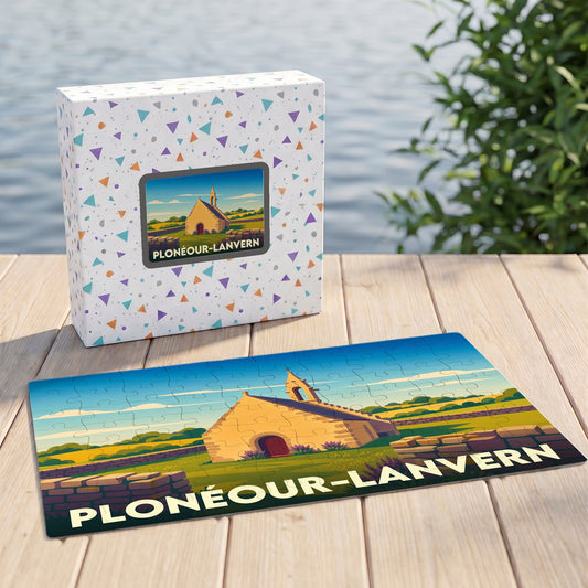 Puzzle souvenir de la ville de Plonéour-Lanvern avec une illustration stylisée de sa chapelle.