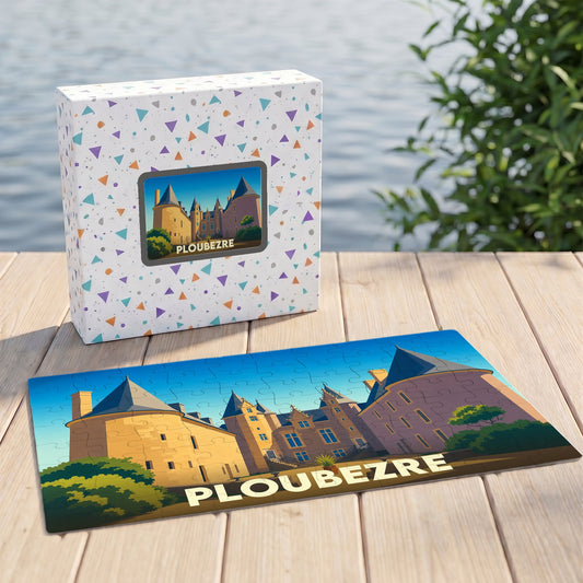 Puzzle souvenir de la ville de Ploubezre illustré d'un château stylisé, présenté avec sa boîte assortie.