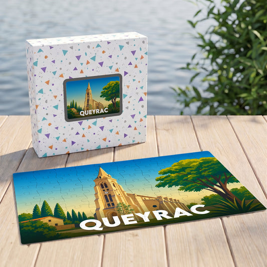 Puzzle souvenir de la ville de Queyrac avec une illustration stylisée de son église.