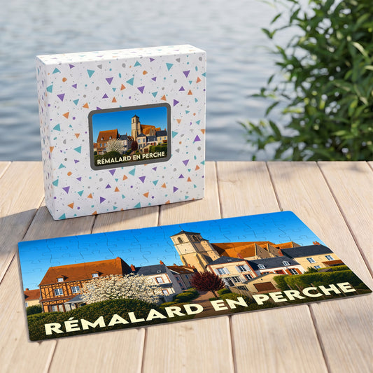 Puzzle souvenir de la ville de Rémalard en Perche avec une illustration stylisée.