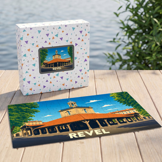 Puzzle souvenir de la ville de Revel représentant sa halle centrale dans un style illustré.
