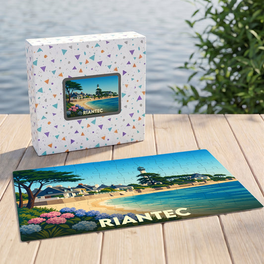 Puzzle souvenir de la ville de Riantec avec une illustration stylisée d'un bord de mer.