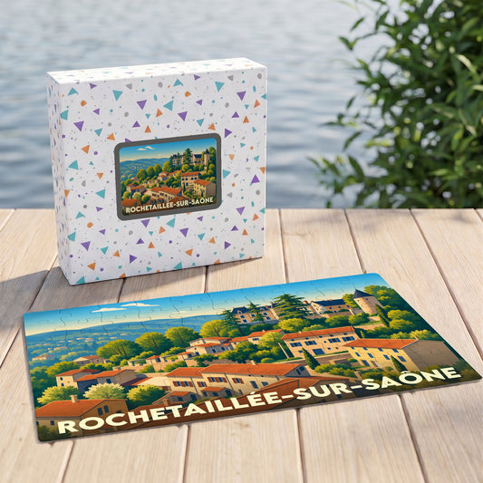 Puzzle souvenir de Rochetaillée-sur-Saône présentant une illustration stylisée du village et de son château.