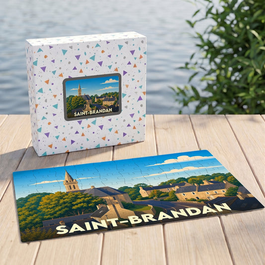 Puzzle souvenir de la ville de Saint-Brandan avec une illustration stylisée d'un village français et son église.