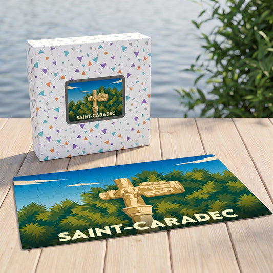 Puzzle souvenir de la ville de Saint-Caradec illustré par un calvaire traditionnel breton.