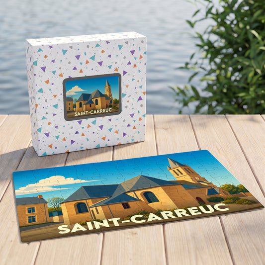 Puzzle souvenir de la ville de Saint-Carreuc avec une illustration stylisée d'une église sous un ciel bleu.