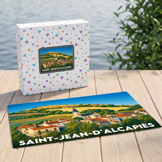 Puzzle souvenir de la ville de Saint-Jean-d'Alcapiès avec une illustration stylisée.
