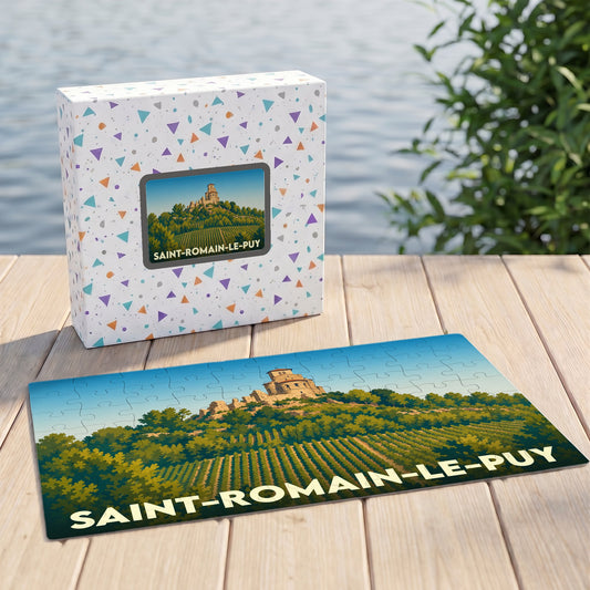 Puzzle souvenir de la ville de Saint-Romain-le-Puy représentant son prieuré dominant les vignes dans un style illustré.