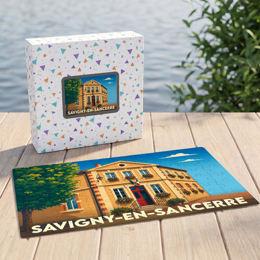 Puzzle souvenir de la ville de Savigny-en-Sancerre illustrant un bâtiment historique dans un style rétro.