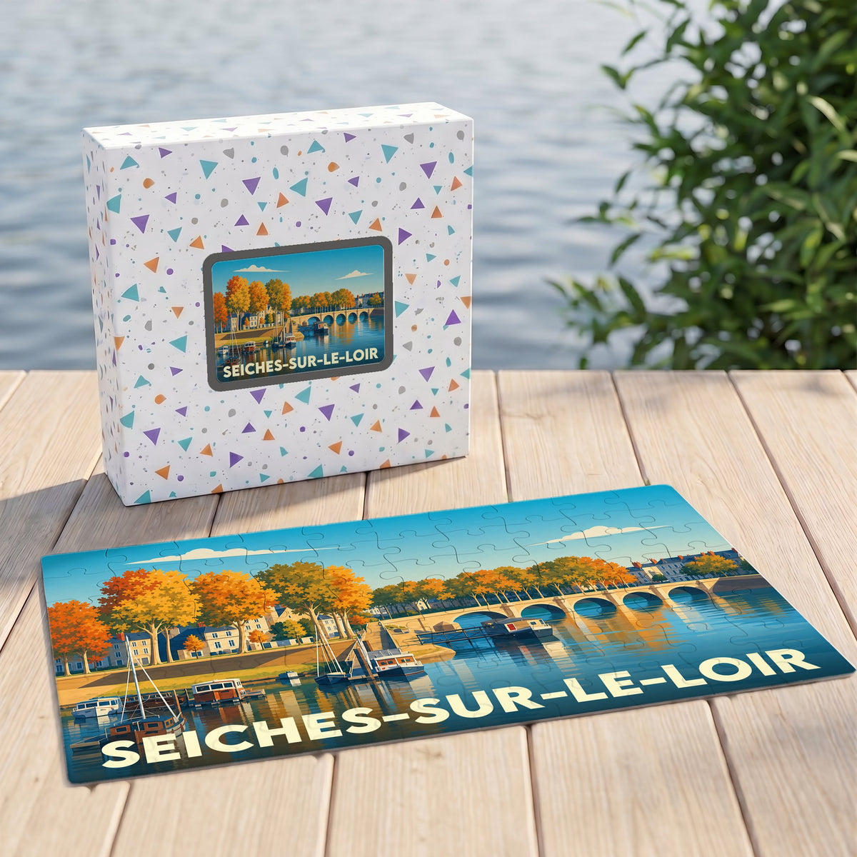Puzzle souvenir de la ville de Seiches-sur-le-Loir avec une illustration stylisée des bords de l'eau.