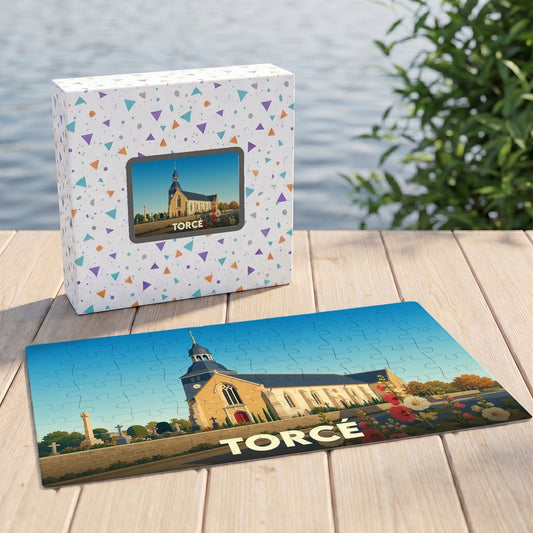 Puzzle souvenir de la ville de Torcé avec une illustration stylisée de son église.