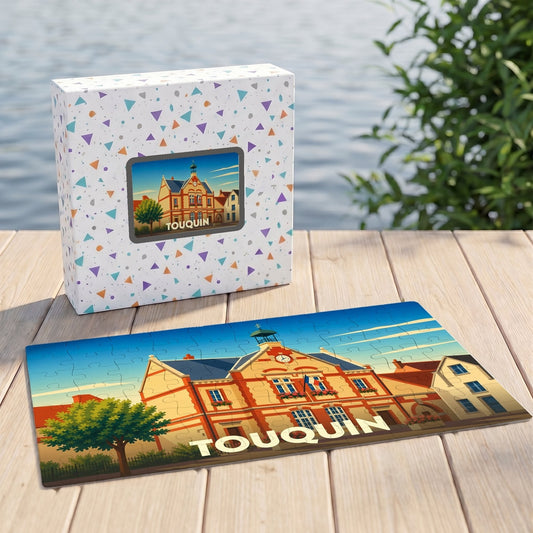 Puzzle souvenir de la ville de Touquin avec une illustration stylisée de son hôtel de ville.