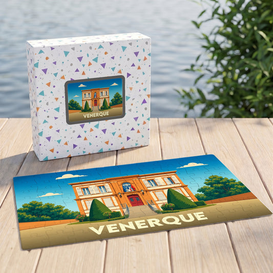 Puzzle souvenir de la ville de Venerque avec une illustration stylisée de sa mairie.