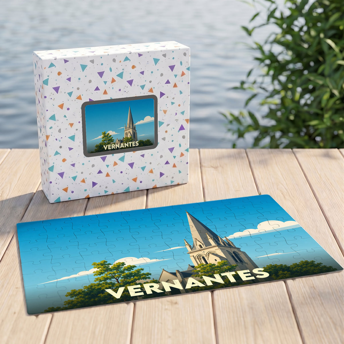 Puzzle souvenir de la ville de Vernantes avec une illustration stylisée d'un clocher.