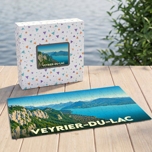 Puzzle souvenir de la ville de Veyrier-du-Lac illustrant un panorama sur le lac et les montagnes.