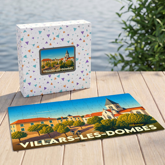 Puzzle souvenir de la ville de Villars-les-Dombes avec une illustration stylisée de son église et de ses bâtiments.