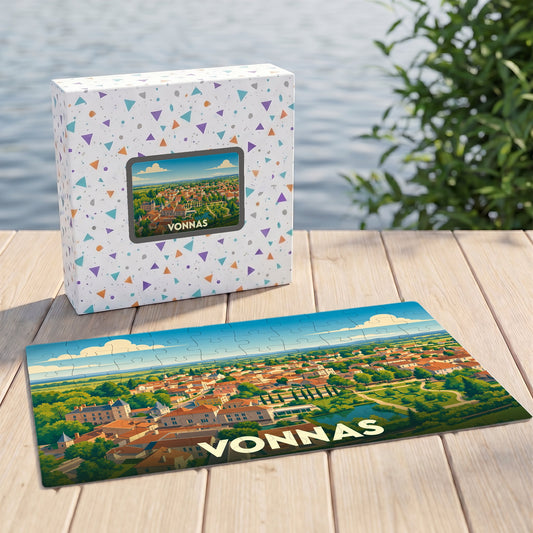 Puzzle souvenir de la ville de Vonnas avec une illustration panoramique stylisée.