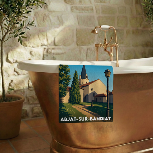Serviette de bain souvenir de la ville de Abjat-sur-Bandiat avec une illustration stylisée.