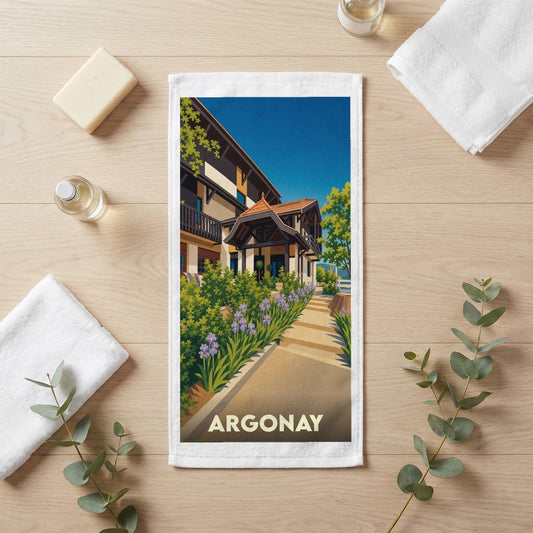 Serviette de bain souvenir de la ville d'Argonay avec une illustration stylisée d'un bâtiment traditionnel et de son jardin.