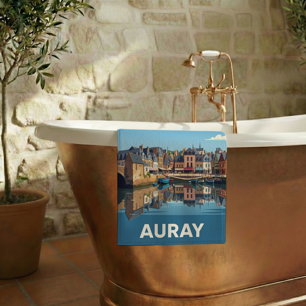 Serviette de bain souvenir de la ville d'Auray avec une illustration stylisée de son port.