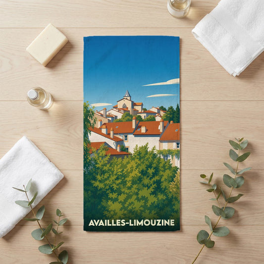 Serviette de bain souvenir de la ville d'Availles-Limouzine avec une illustration stylisée de ses toits.