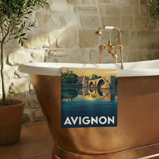Serviette de bain souvenir de la ville d'Avignon avec une illustration stylisée.