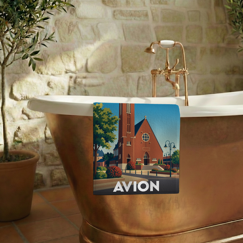 Serviette de bain souvenir de la ville de Avion avec une illustration stylisée d'une église.