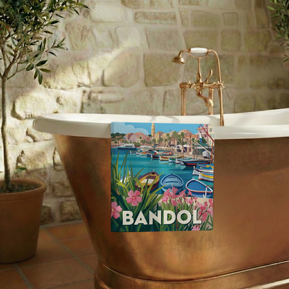 Serviette de bain souvenir de la ville de Bandol avec une illustration stylisée.