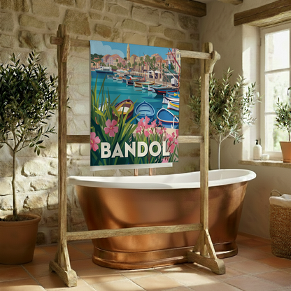 Serviette de bain souvenir de la ville de Bandol avec une illustration stylisée de son port.