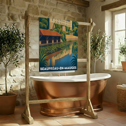 Serviette de bain souvenir de la ville de Beaupréau-en-Mauges avec une illustration stylisée.
