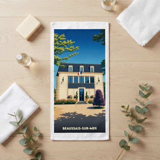 Serviette de bain souvenir de la ville de Beaussais-sur-Mer avec une illustration stylisée.
