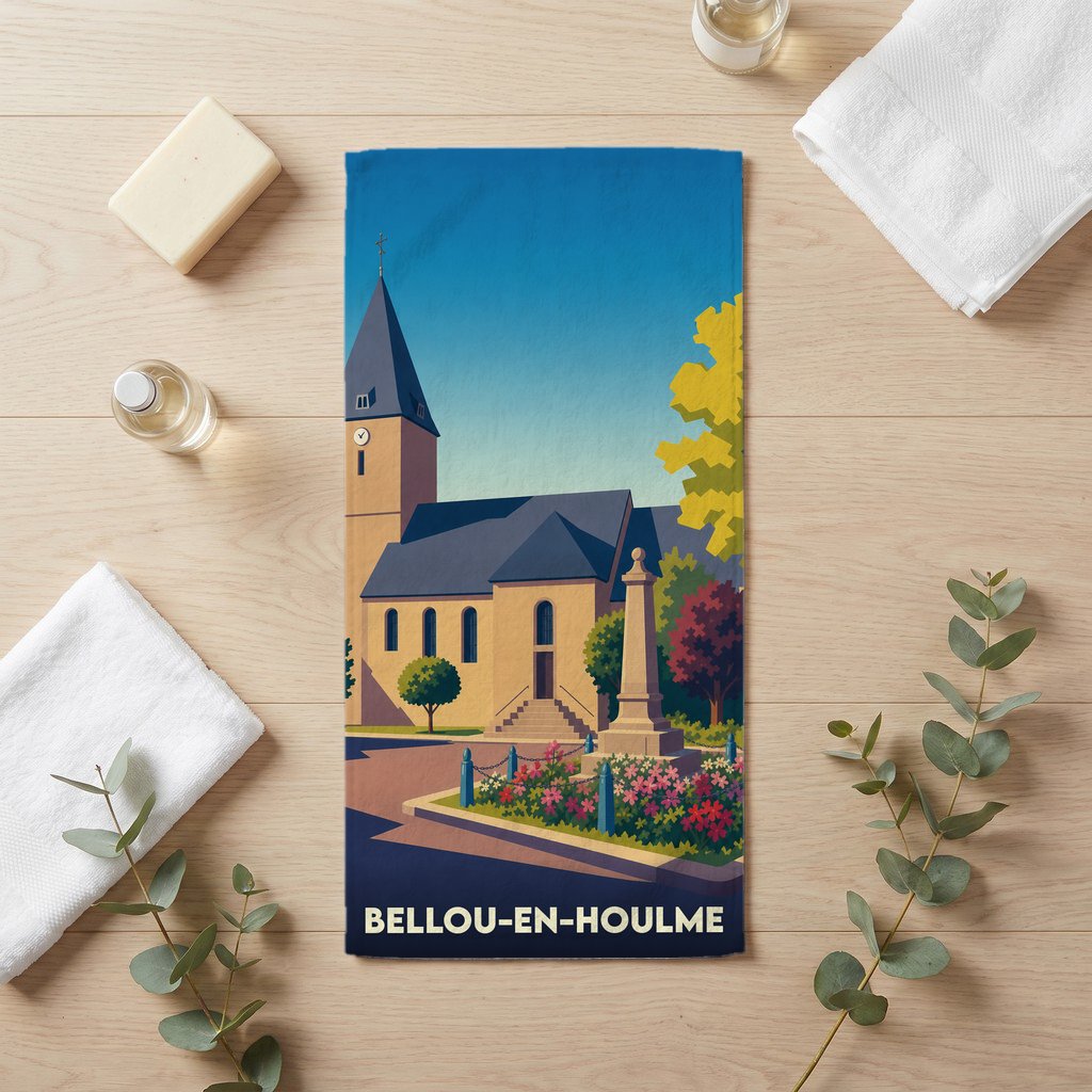 Serviette de bain souvenir de la ville de Bellou-en-Houlme avec une illustration stylisée de son église et de son monument aux morts.