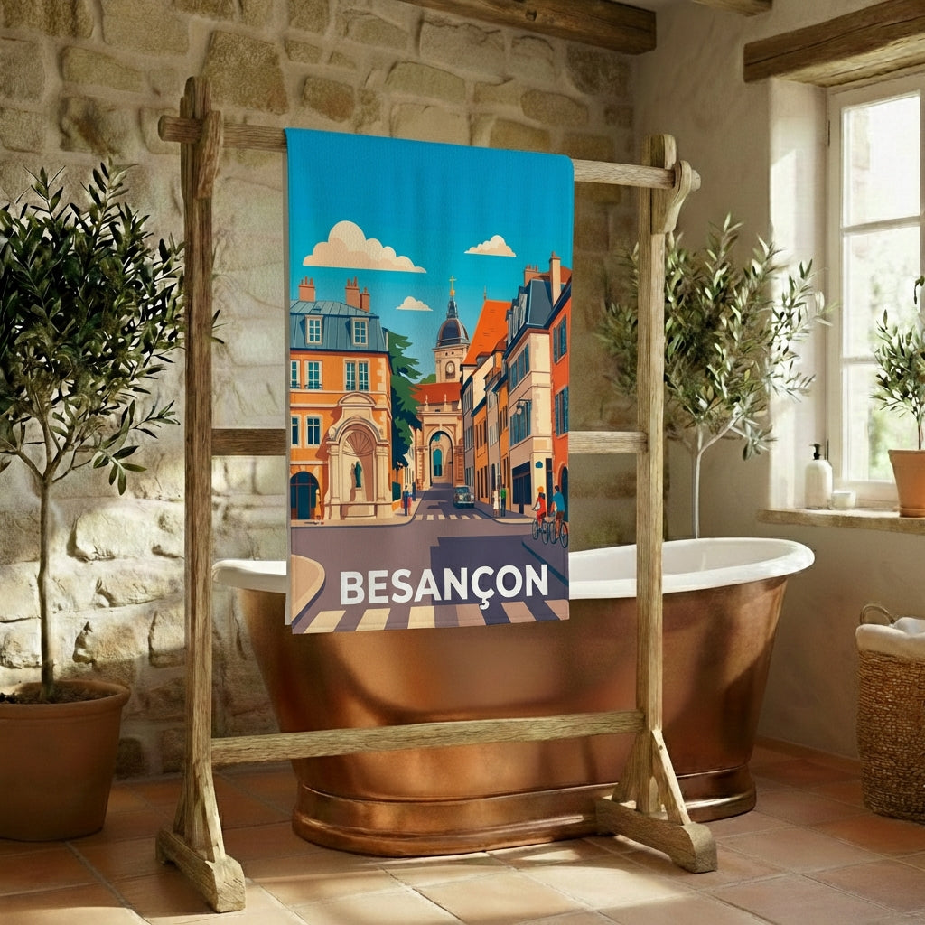 Serviette de bain souvenir de la ville de Besançon avec une illustration stylisée.