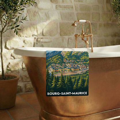 Serviette de bain souvenir de Bourg-Saint-Maurice avec une illustration stylisée de la ville et des montagnes.