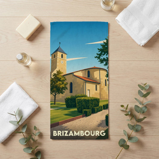 Serviette de bain souvenir de la ville de Brizambourg avec une illustration stylisée de son église.