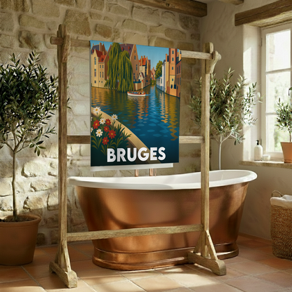 Serviette de bain souvenir de la ville de Bruges avec une illustration stylisée de ses canaux.