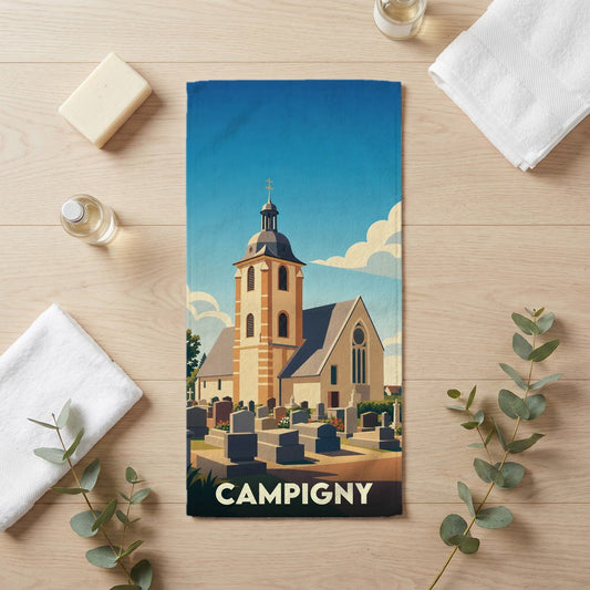 Serviette de bain souvenir de la ville de Campigny avec une illustration stylisée d'une église et d'un cimetière.
