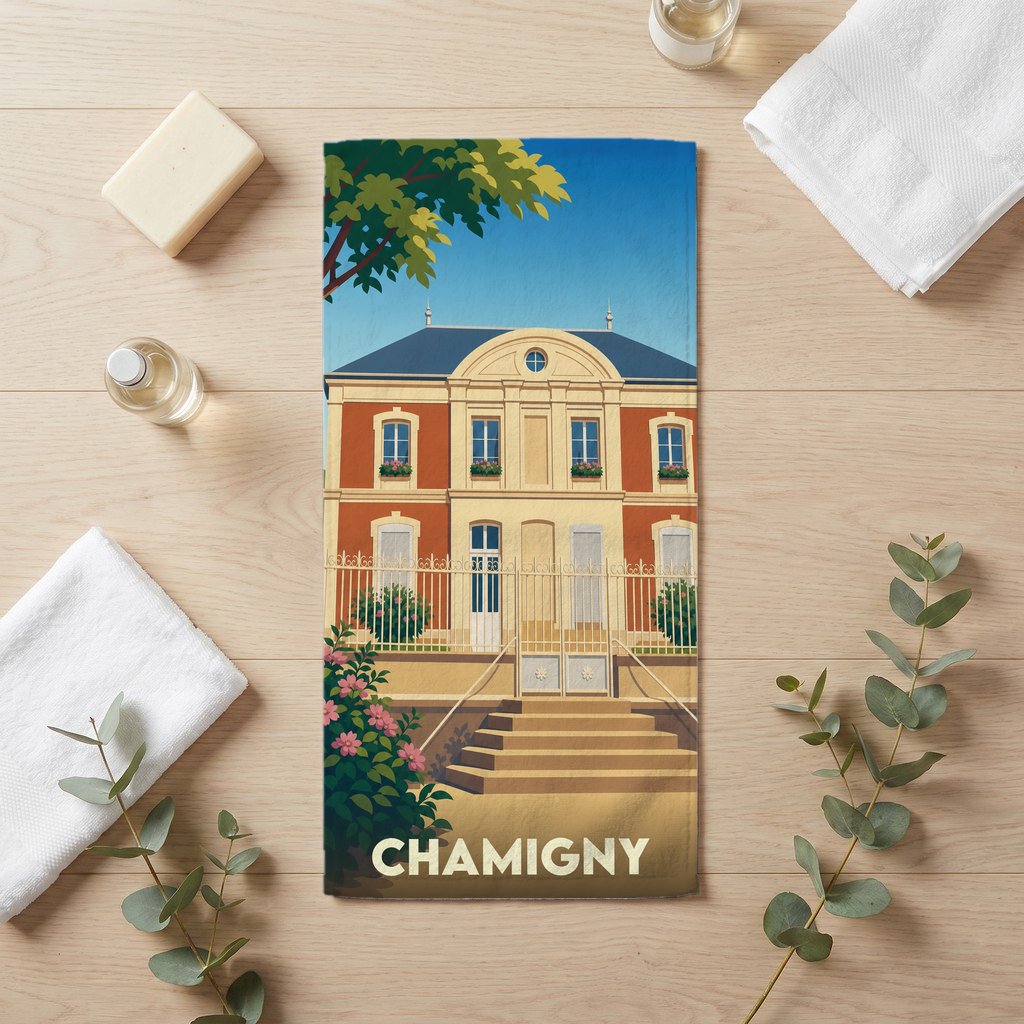 Serviette de bain souvenir de la ville de Chamigny avec une illustration stylisée d'une demeure bourgeoise.