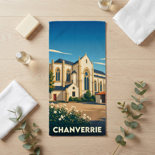 Serviette de bain souvenir de la ville de Chanverrie illustrée d'une église de style gothique.