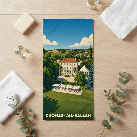 Serviette de bain souvenir de la ville de Chonas-l'Amballan avec une illustration stylisée.