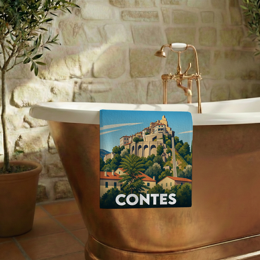 Serviette de bain souvenir de la ville de Contes avec une illustration stylisée.