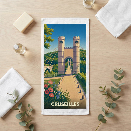 Serviette de bain souvenir de la ville de Cruseilles illustrée d'un pont suspendu historique.