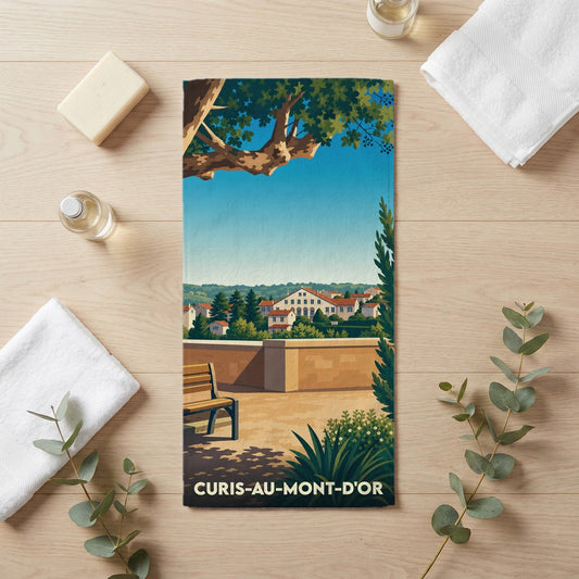 Serviette de bain souvenir de la ville de Curis-au-Mont-d'Or avec une illustration stylisée.