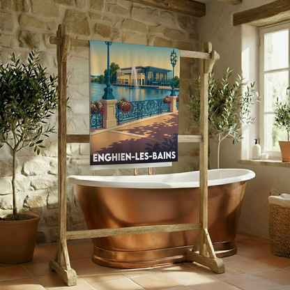 Serviette de bain souvenir de la ville d'Enghien-les-Bains avec une illustration stylisée.