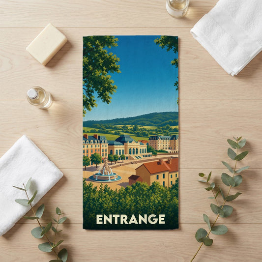 Serviette de bain souvenir de la ville d'Entrange avec une illustration stylisée.