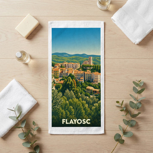 Serviette de bain souvenir de la ville de Flayosc avec une illustration stylisée de son paysage provençal.