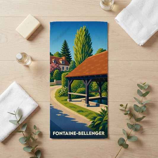 Serviette de bain souvenir de la ville de Fontaine-Bellenger avec une illustration stylisée d'un lavoir traditionnel.