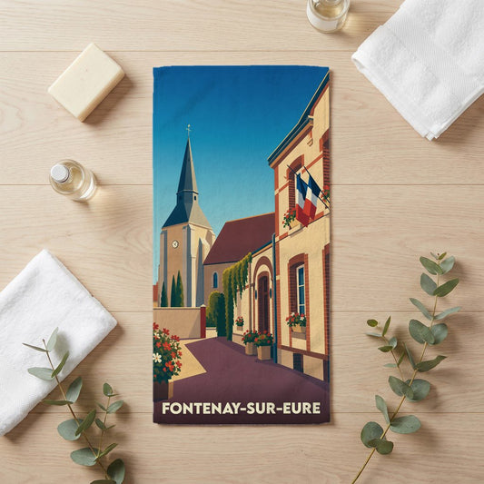 Serviette de bain souvenir de Fontenay-sur-Eure arborant une illustration stylisée de la ville.