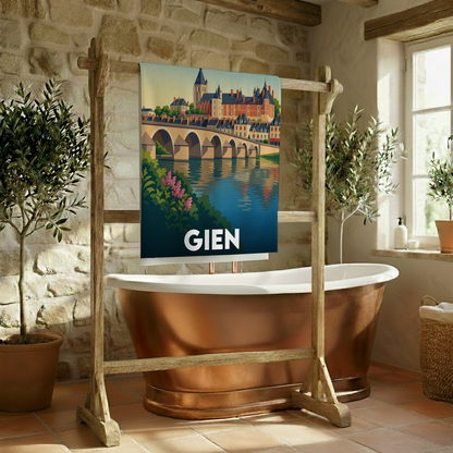 Serviette de bain souvenir de la ville de Gien avec une illustration stylisée de son château et de son pont.